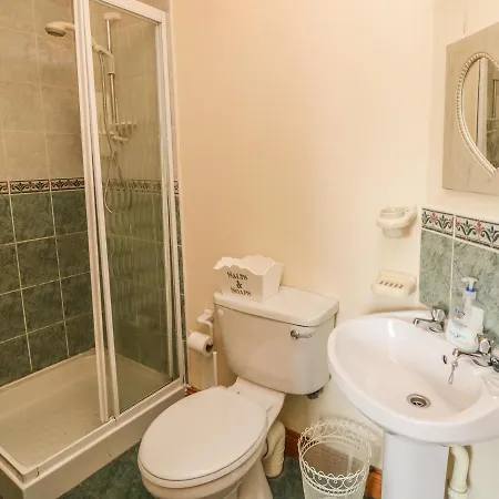 18 Dalewood Дом отдыха Гленгаррифф